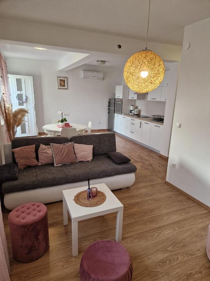 Apartment Dome Biograd Na Moru Dış mekan fotoğraf